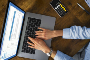 Cómo preparar tu empresa para la facturación electrónica obligatoria