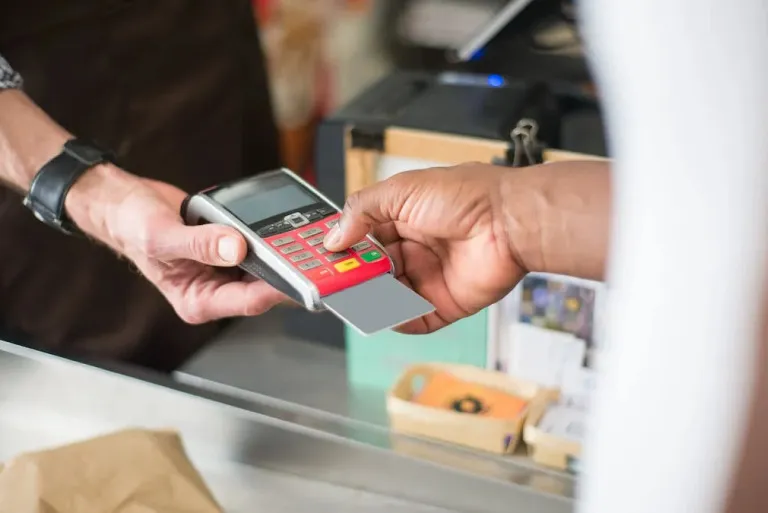 El punto de venta: claves para aceptar pagos con tarjeta y maximizar tu negocio